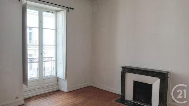 Appartement T5 à louer - 4 pièces - 97.26 m2 - NANTES - 44 - PAYS-DE-LOIRE - Century 21 Amara Immobilier