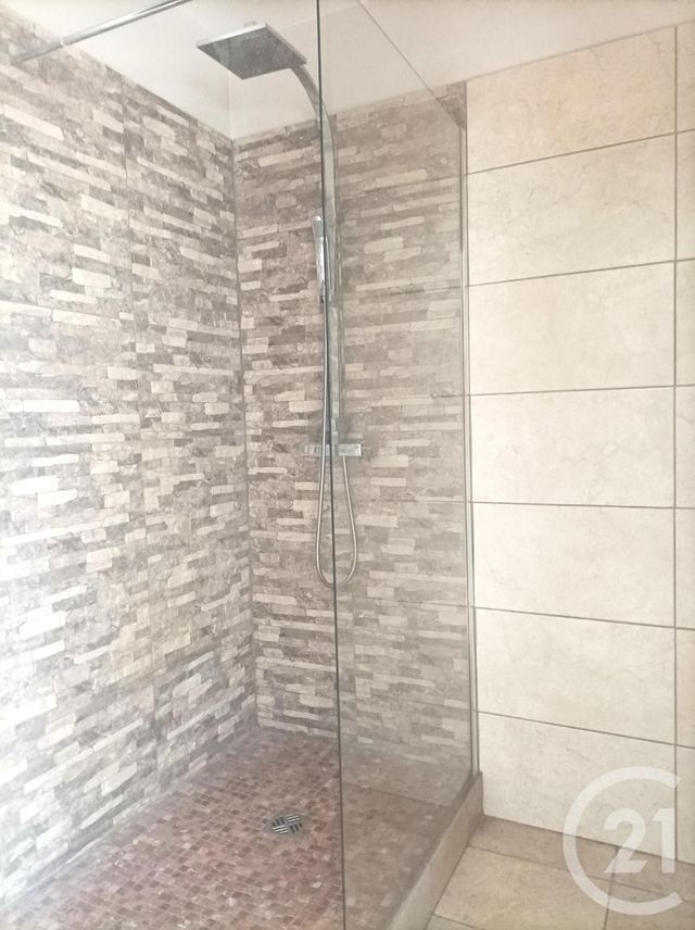 Appartement T2 à vendre - 2 pièces - 39.83 m2 - NANTES - 44 - PAYS-DE-LOIRE - Century 21 Amara Immobilier