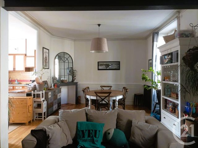 Afficher la photo en grand Appartement T5 à vendre - 5 pièces - 90.23 m2 - NANTES - 44 - PAYS-DE-LOIRE - Century 21 Amara Immobilier