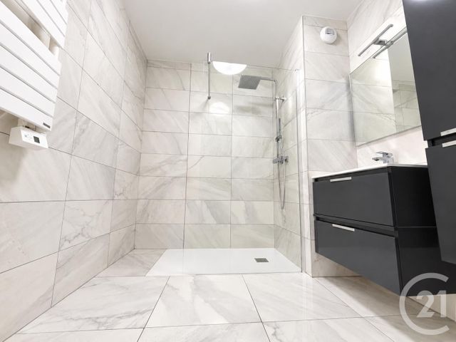 Appartement T4 à vendre - 4 pièces - 83.5 m2 - NANTES - 44 - PAYS-DE-LOIRE - Century 21 Amara Immobilier