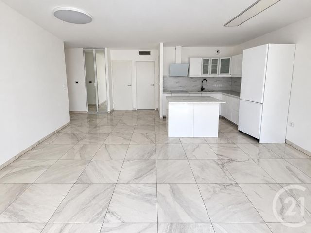 Appartement T4 à vendre - 4 pièces - 83.5 m2 - NANTES - 44 - PAYS-DE-LOIRE - Century 21 Amara Immobilier