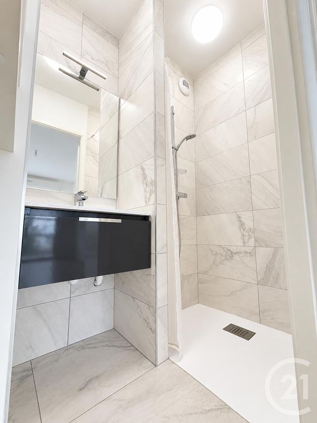 Appartement T4 à vendre - 4 pièces - 83.5 m2 - NANTES - 44 - PAYS-DE-LOIRE - Century 21 Amara Immobilier