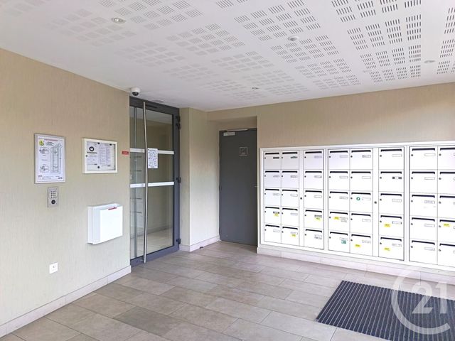 Appartement T2 à vendre - 2 pièces - 43.5 m2 - ST HERBLAIN - 44 - PAYS-DE-LOIRE - Century 21 Amara Immobilier