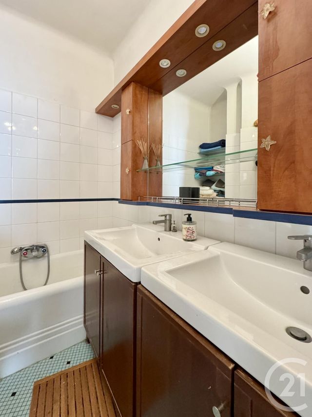 Afficher la photo en grand Appartement à vendre - 5 pièces - 134.34 m2 - NANTES - 44 - PAYS-DE-LOIRE - Century 21 Amara Immobilier