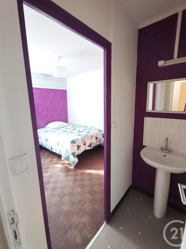 Appartement T5 à louer - 5 pièces - 91.95 m2 - REZE - 44 - PAYS-DE-LOIRE - Century 21 Amara Immobilier