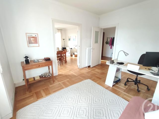 Appartement T3 à louer - 3 pièces - 77.87 m2 - NANTES - 44 - PAYS-DE-LOIRE - Century 21 Amara Immobilier