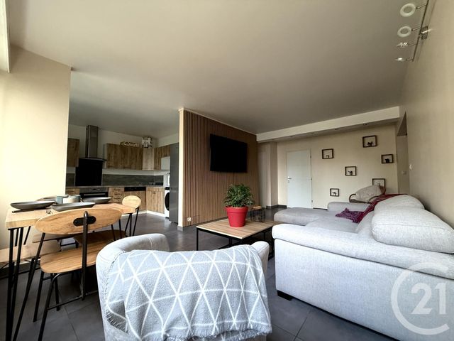 Appartement T5 à louer - 5 pièces - 96.75 m2 - NANTES - 44 - PAYS-DE-LOIRE - Century 21 Amara Immobilier