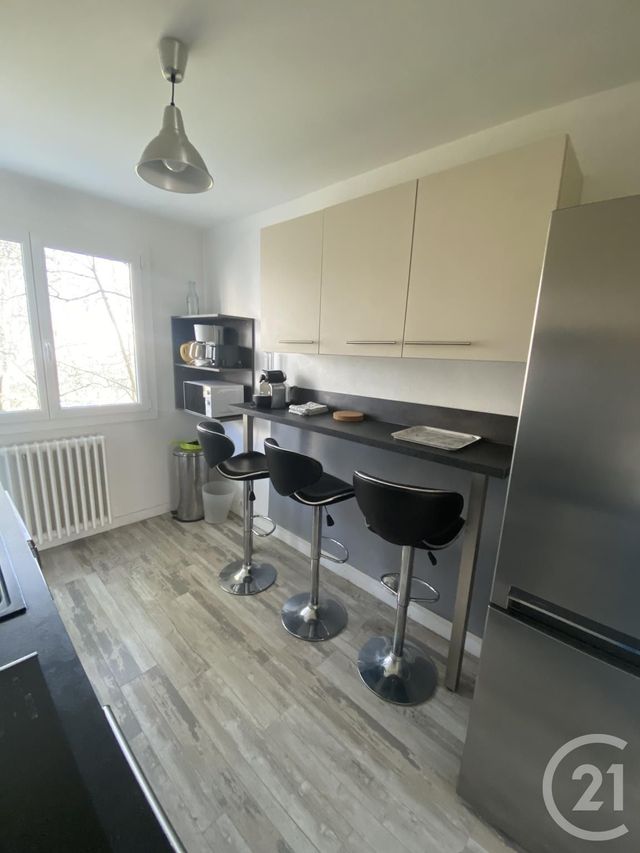 Appartement T4 à vendre - 4 pièces - 67.64 m2 - NANTES - 44 - PAYS-DE-LOIRE - Century 21 Amara Immobilier