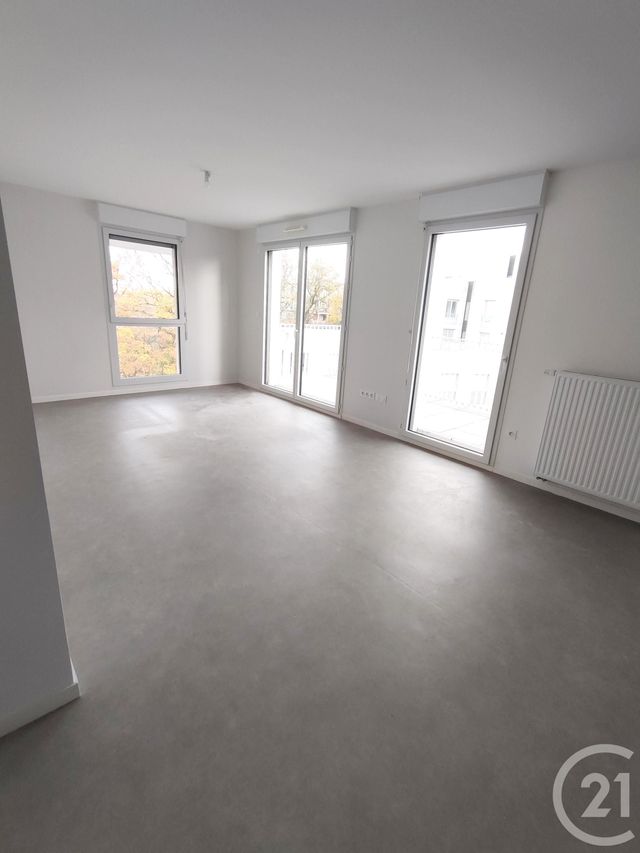 Appartement T3 à louer - 3 pièces - 61.6 m2 - ST HERBLAIN - 44 - PAYS-DE-LOIRE - Century 21 Amara Immobilier