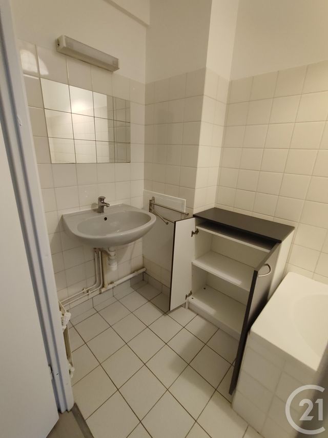 Appartement T3 à louer - 3 pièces - 68.5 m2 - NANTES - 44 - PAYS-DE-LOIRE - Century 21 Amara Immobilier