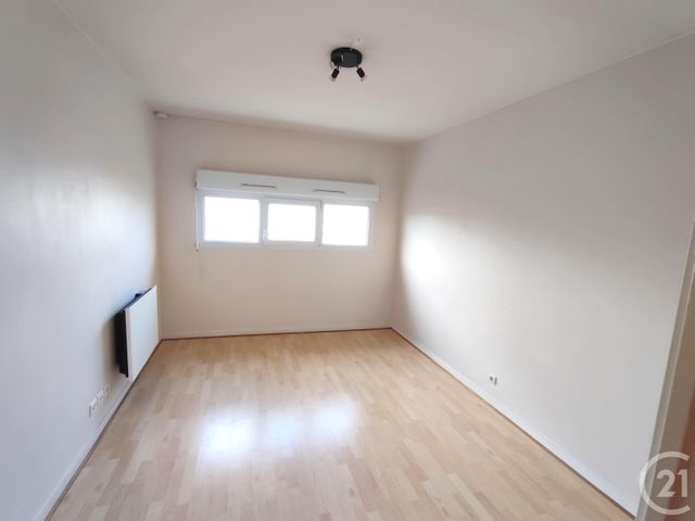 Appartement Studio à louer - 1 pièce - 18.7 m2 - NANTES - 44 - PAYS-DE-LOIRE - Century 21 Amara Immobilier