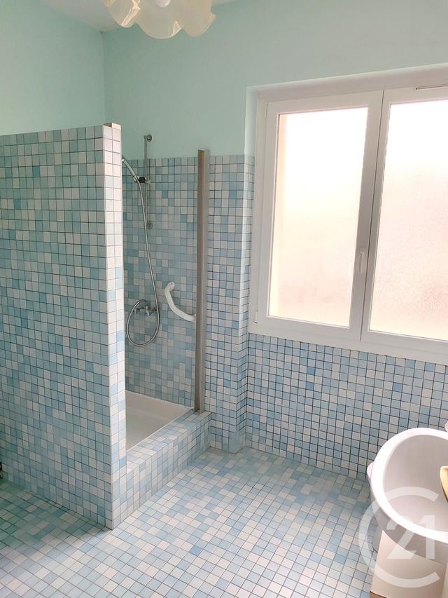 Appartement T4 à louer - 4 pièces - 94.0 m2 - NANTES - 44 - PAYS-DE-LOIRE - Century 21 Amara Immobilier