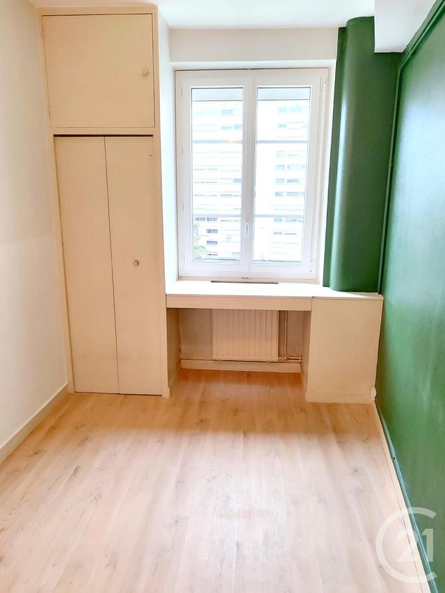 Appartement T4 à louer - 4 pièces - 94.0 m2 - NANTES - 44 - PAYS-DE-LOIRE - Century 21 Amara Immobilier