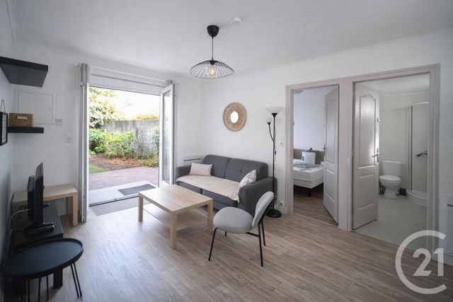 Appartement T3 à louer - 3 pièces - 40.73 m2 - REZE - 44 - PAYS-DE-LOIRE - Century 21 Amara Immobilier