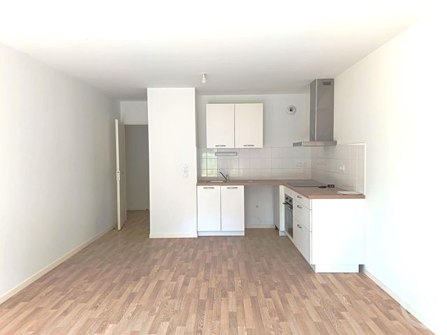 Appartement à vendre - 3 pièces - 60.75 m2 - BOUGUENAIS - 44 - PAYS-DE-LOIRE - Century 21 Amara Immobilier