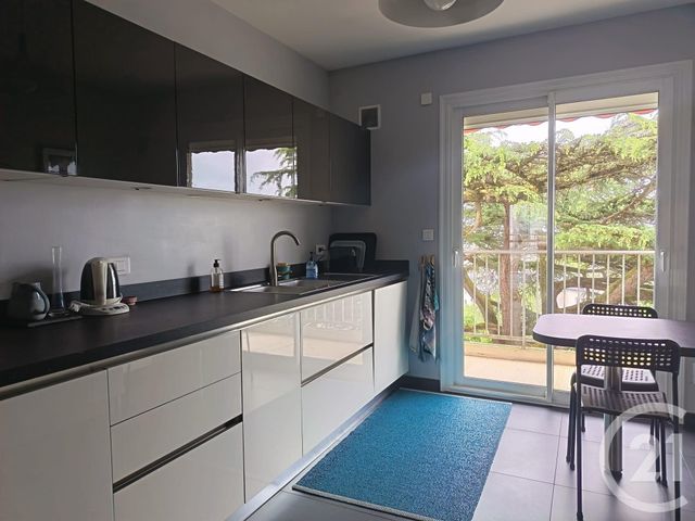 Appartement T5 à vendre - 5 pièces - 105.45 m2 - NANTES - 44 - PAYS-DE-LOIRE - Century 21 Amara Immobilier