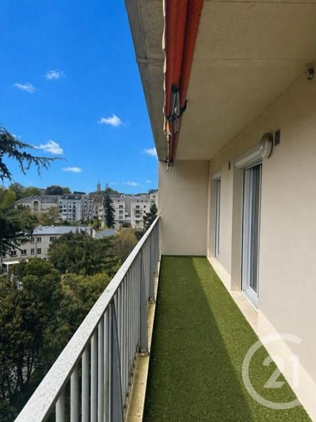 Appartement T5 à vendre - 5 pièces - 105.45 m2 - NANTES - 44 - PAYS-DE-LOIRE - Century 21 Amara Immobilier