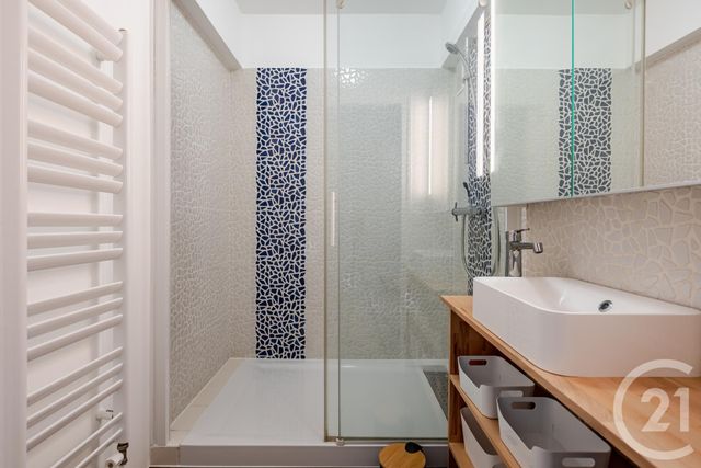 Appartement T4 à louer - 4 pièces - 73.54 m2 - NANTES - 44 - PAYS-DE-LOIRE - Century 21 Amara Immobilier