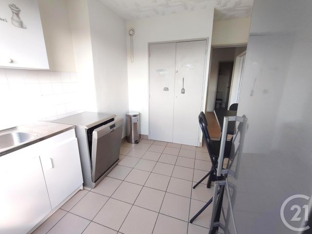 Appartement T4 à louer - 4 pièces - 85.38 m2 - NANTES - 44 - PAYS-DE-LOIRE - Century 21 Amara Immobilier