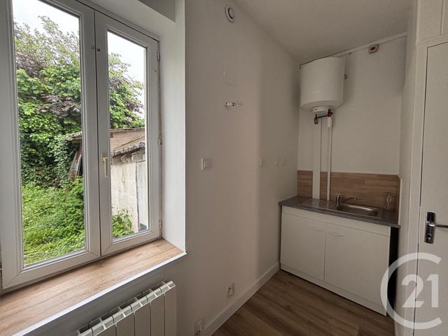 Appartement T2 à vendre - 2 pièces - 24.4 m2 - NANTES - 44 - PAYS-DE-LOIRE - Century 21 Amara Immobilier