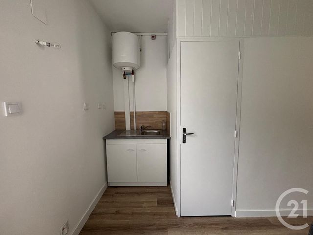 Appartement T2 à vendre - 2 pièces - 24.4 m2 - NANTES - 44 - PAYS-DE-LOIRE - Century 21 Amara Immobilier