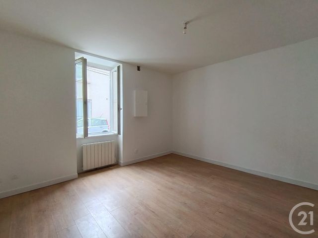 Appartement T2 à vendre - 2 pièces - 24.4 m2 - NANTES - 44 - PAYS-DE-LOIRE - Century 21 Amara Immobilier