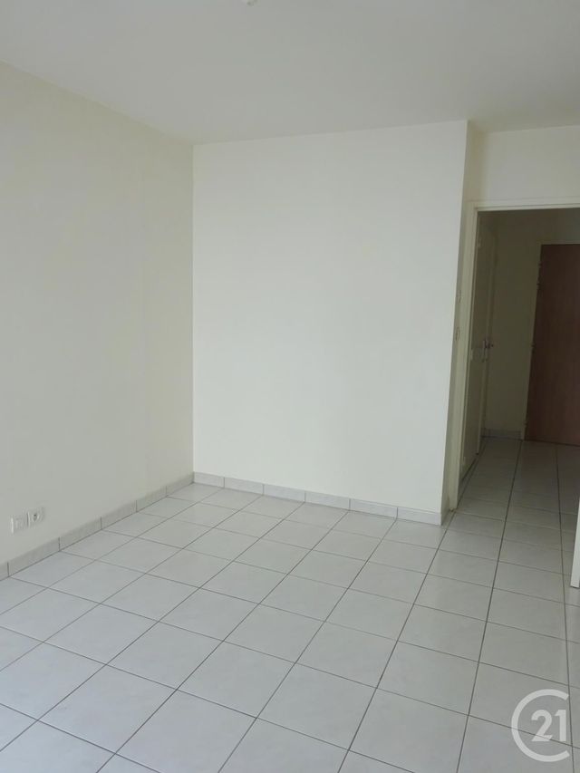 Appartement T3 à louer - 3 pièces - 59.6 m2 - NANTES - 44 - PAYS-DE-LOIRE - Century 21 Amara Immobilier