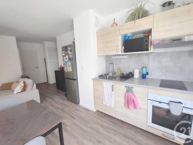 Appartement T2 à louer - 2 pièces - 45.3 m2 - ST HERBLAIN - 44 - PAYS-DE-LOIRE - Century 21 Amara Immobilier