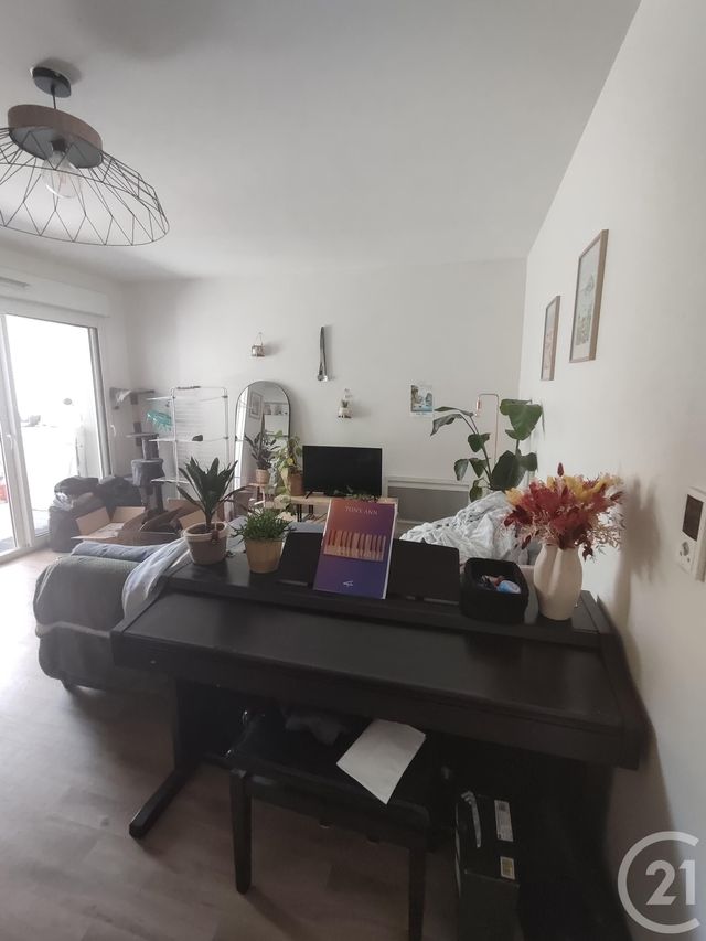 Appartement T2 à louer - 2 pièces - 44.45 m2 - BOUGUENAIS - 44 - PAYS-DE-LOIRE - Century 21 Amara Immobilier