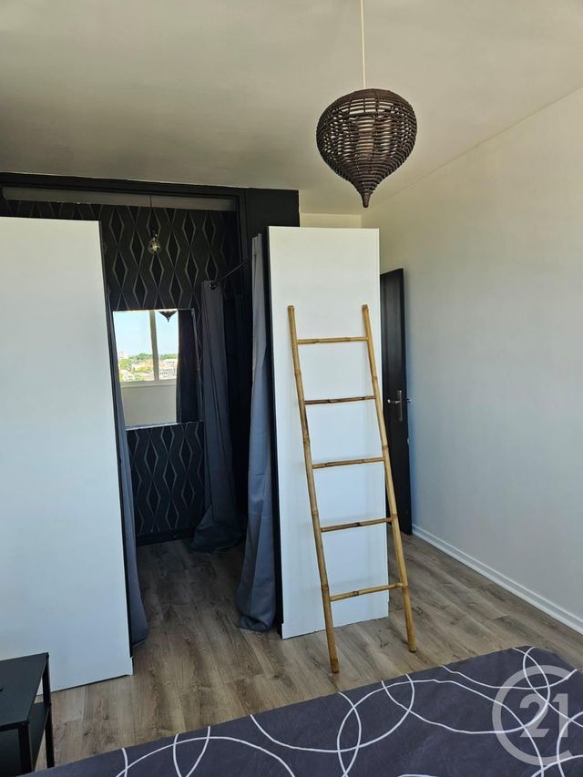 Appartement T3 à louer - 3 pièces - 62.0 m2 - ORVAULT - 44 - PAYS-DE-LOIRE - Century 21 Amara Immobilier