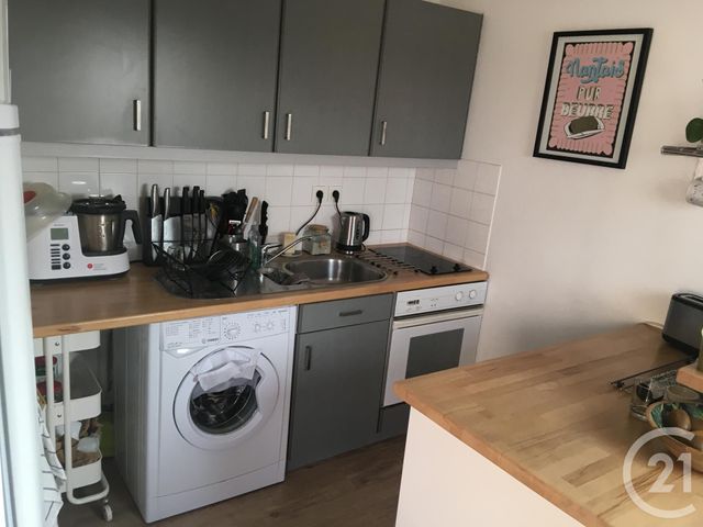 Appartement T1 à louer - 2 pièces - 45.0 m2 - NANTES - 44 - PAYS-DE-LOIRE - Century 21 Amara Immobilier