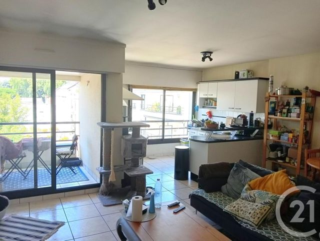 Appartement F3 à louer - 3 pièces - 67.76 m2 - NANTES - 44 - PAYS-DE-LOIRE - Century 21 Amara Immobilier