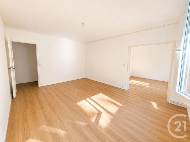 Appartement F4 à vendre - 4 pièces - 83.1 m2 - NANTES - 44 - PAYS-DE-LOIRE - Century 21 Amara Immobilier
