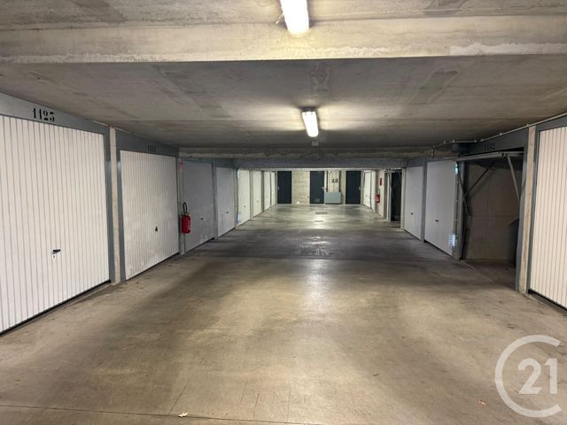 parking à vendre - 15.0 m2 - ST HERBLAIN - 44 - PAYS-DE-LOIRE - Century 21 Amara Immobilier