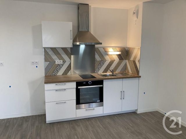 Appartement T2 à louer - 2 pièces - 40.5 m2 - ST HERBLAIN - 44 - PAYS-DE-LOIRE - Century 21 Amara Immobilier