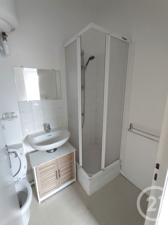 Appartement Studio à louer - 1 pièce - 28.0 m2 - NANTES - 44 - PAYS-DE-LOIRE - Century 21 Amara Immobilier