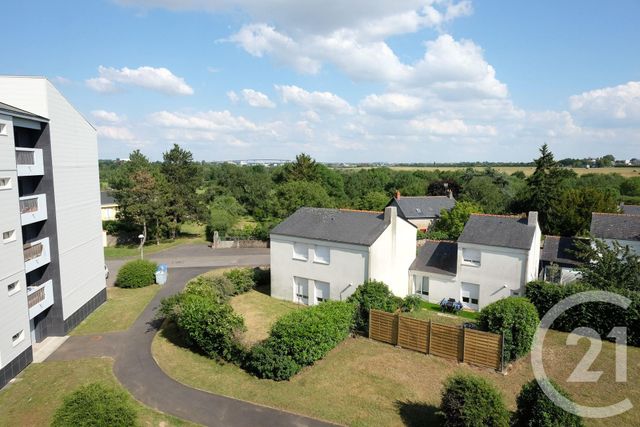 Appartement F3 à vendre - 3 pièces - 67.3 m2 - ST HERBLAIN - 44 - PAYS-DE-LOIRE - Century 21 Amara Immobilier Appartement F3 à vendre - 3 pièces - 67.3 m2 - ST HERBLAIN - 44 - PAYS-DE-LOIRE - Century 21 Amara Immobilier