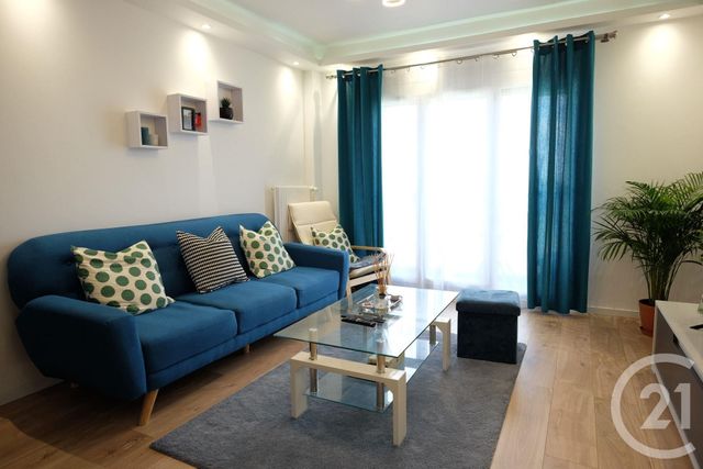 Appartement F3 à vendre - 3 pièces - 67.3 m2 - ST HERBLAIN - 44 - PAYS-DE-LOIRE - Century 21 Amara Immobilier Appartement F3 à vendre - 3 pièces - 67.3 m2 - ST HERBLAIN - 44 - PAYS-DE-LOIRE - Century 21 Amara Immobilier